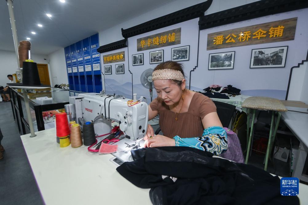 巴黎人下载地址